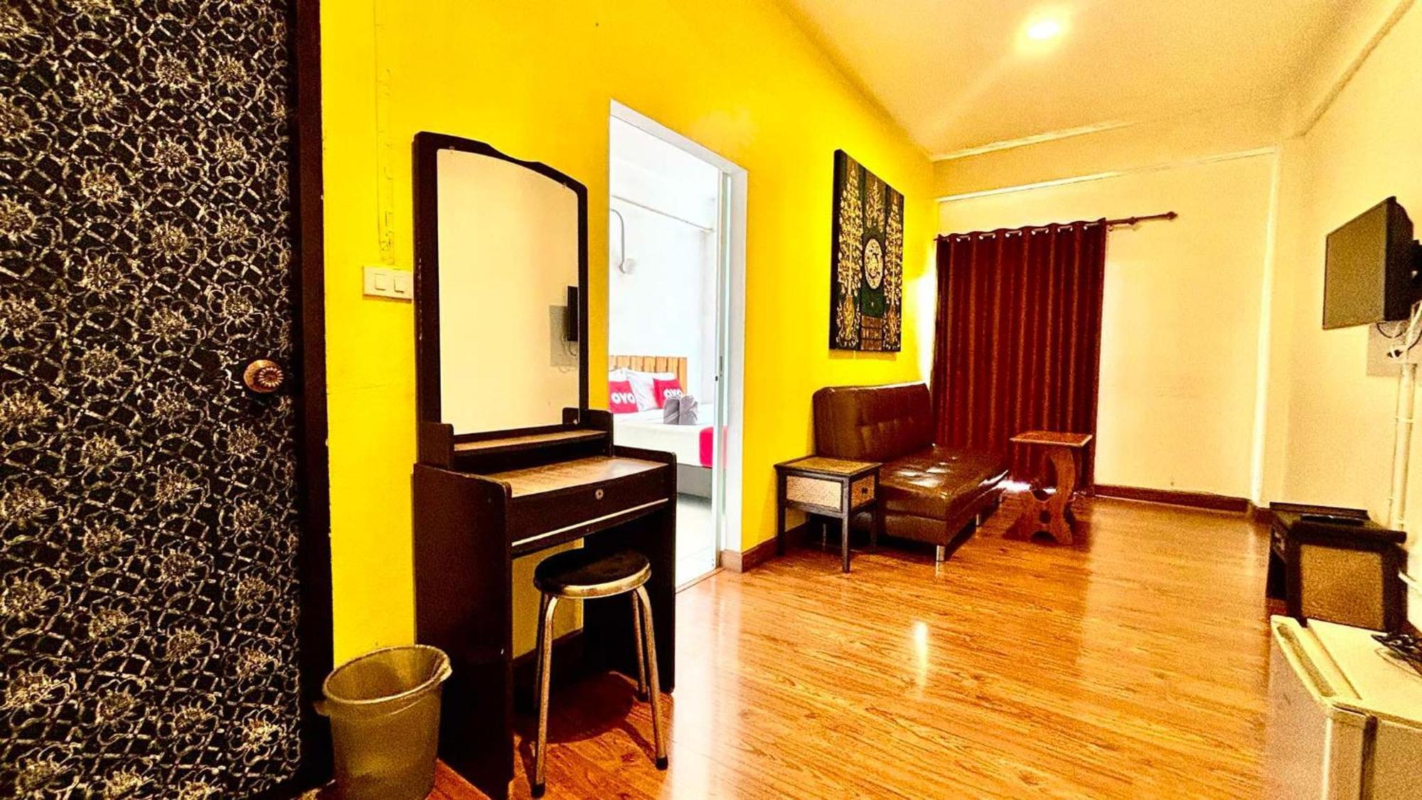 Yak Guesthouse Chiang Mai Exterior foto